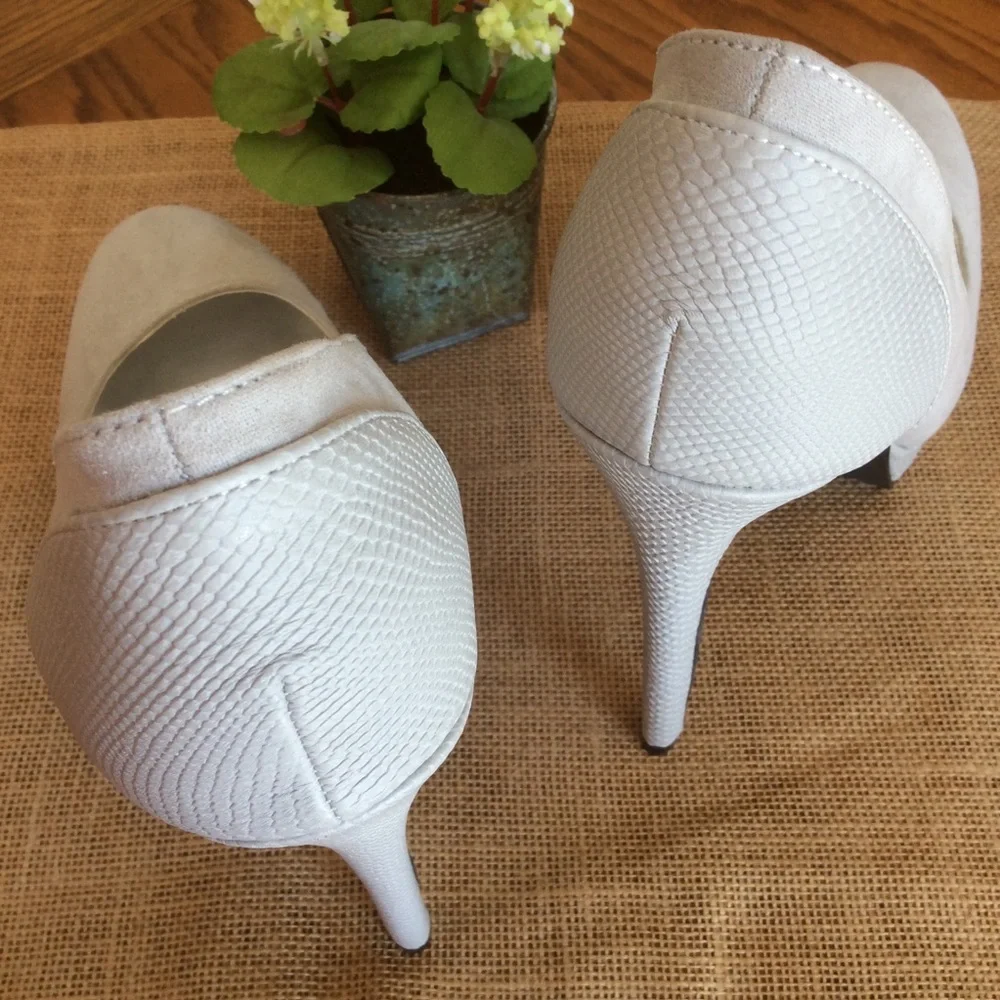 Qupid guc stilettos